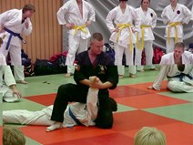 Mike Bänder (Small).jpg