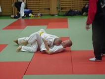 Thorre ligger under (Small).jpg